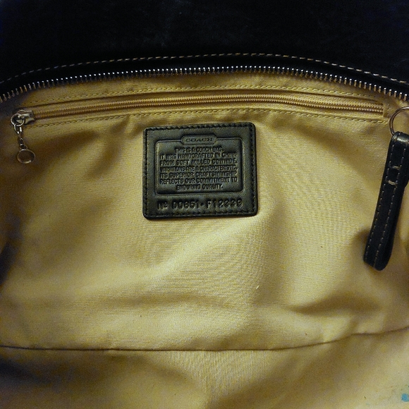 Coach Vintage Black Satchel Pebbled Leather Handbag - Picture 2 of 11